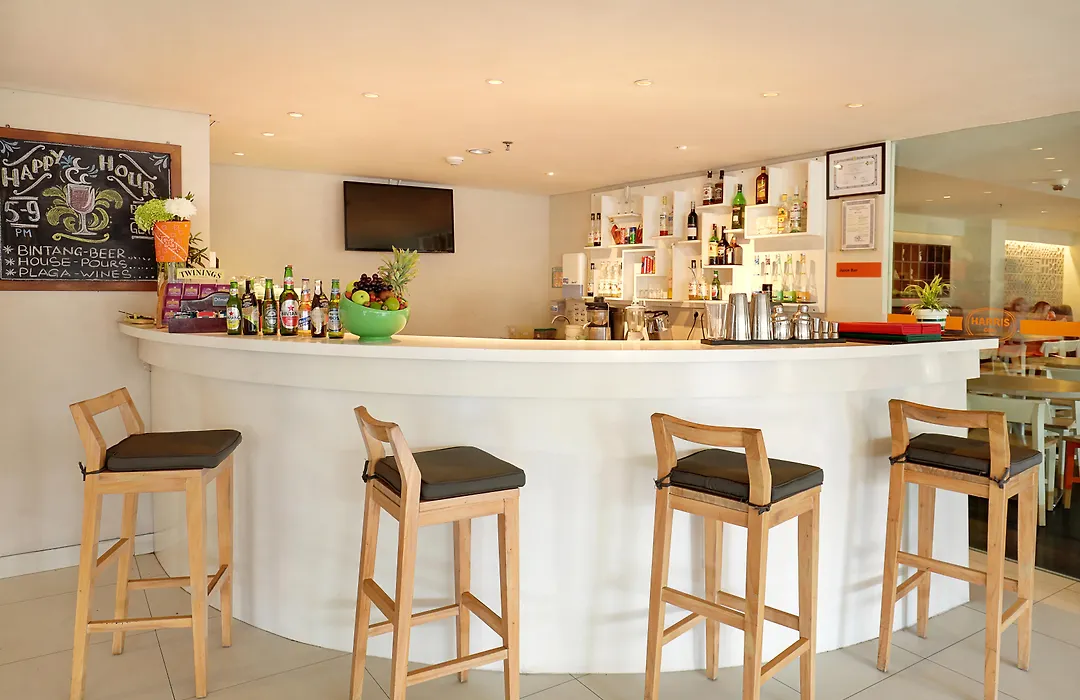 Harris Hotel Seminyak-1